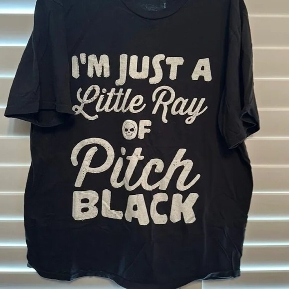 Port & Co women's Emo "I'm just a little ray of pitch black" T-shirt, size L